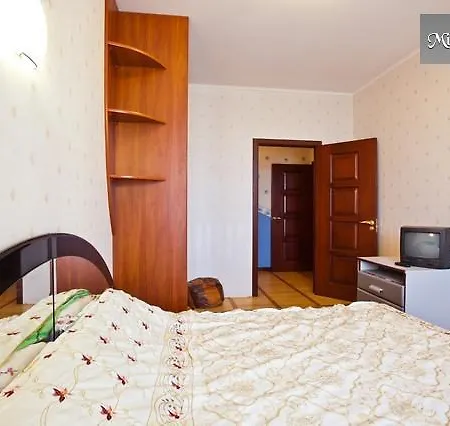 Cozy On Nezavisimosti 42 Apartment